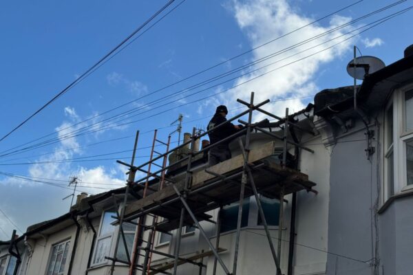 scaffolding in kemptown to replace fascia and guttering